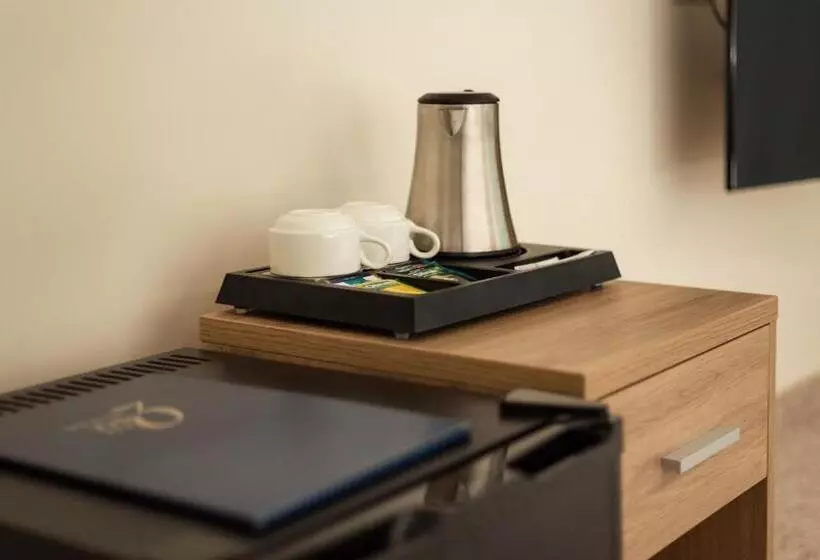 هتل Old Town Trio