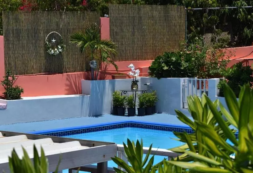 پانسیون Posada Del Mar