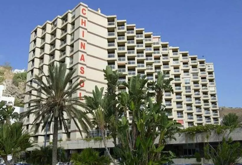 Apartamentos Chinasol Suites