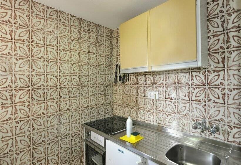 Apartamentos Chinasol Suites