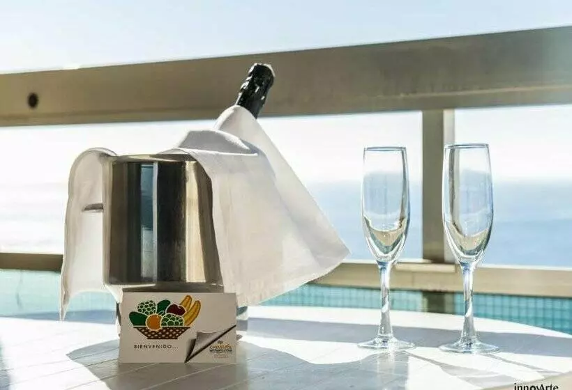 Apartamentos Chinasol Suites