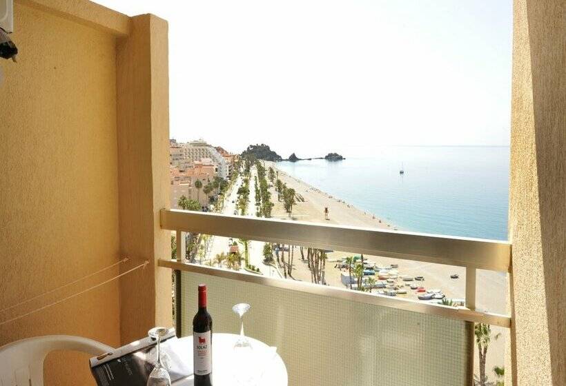 Apartamentos Chinasol Suites