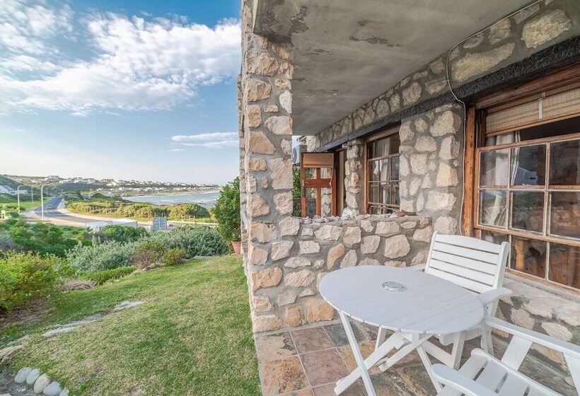 Agulhas Country Lodge