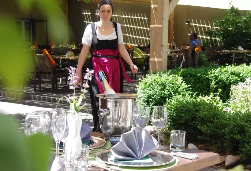 Boutique Hotel & Bio Wirtshaus Schwarzer Bock