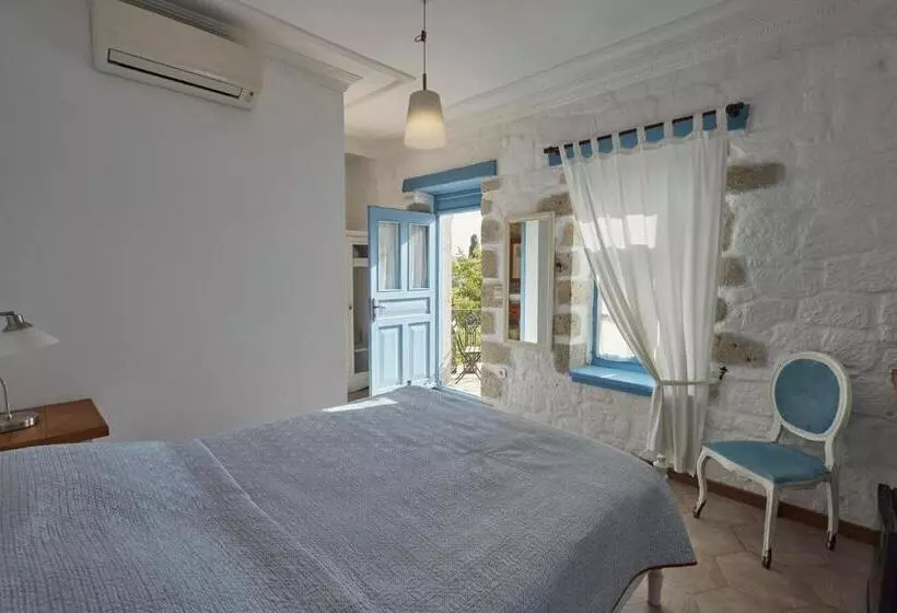 Hotelli Alacati Zeytin Konak