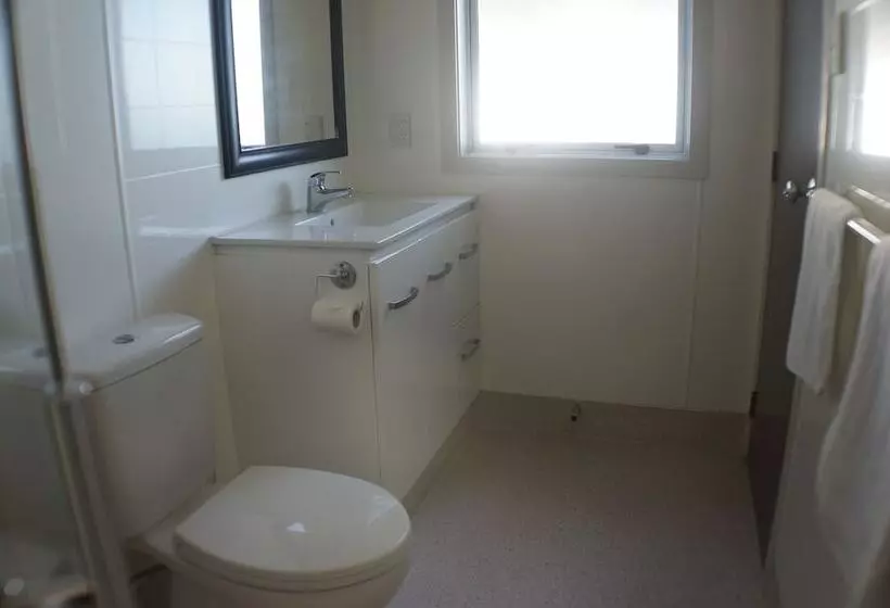 בית מלון כפרי Belt Road Seaside Holiday Park