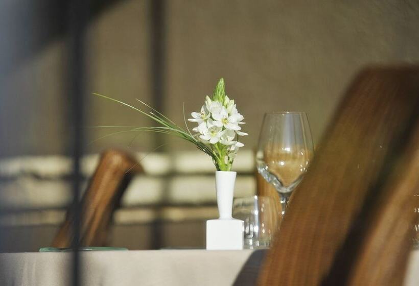 酒店 Château De Champlong Table Hôtel  Golf & Spa