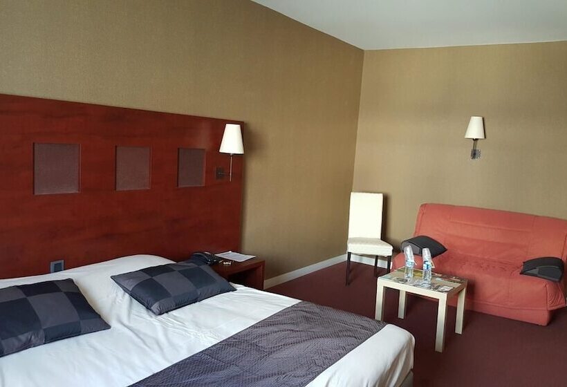 ホテル De Loire Et Restaurant Les Bateliers