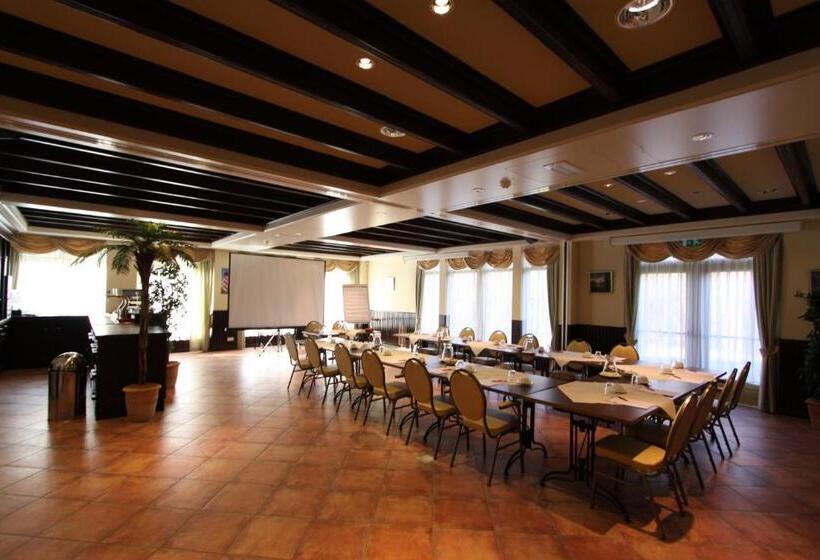 فندق De Torenhoeve