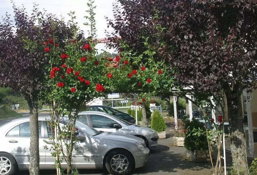 酒店 Garabit Hôtel