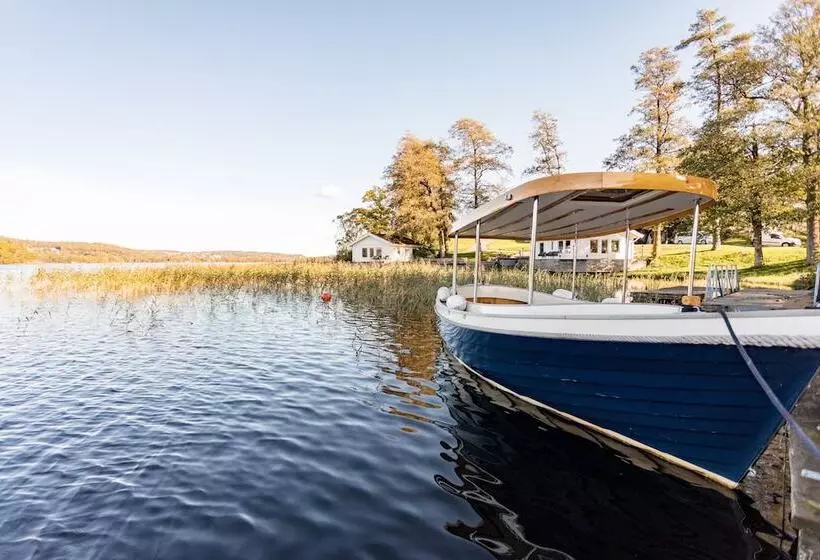 Hällsnäs Hotell & Restaurang