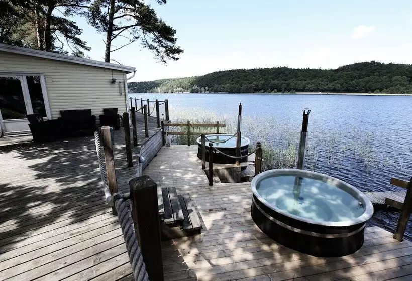 Hällsnäs Hotell & Restaurang