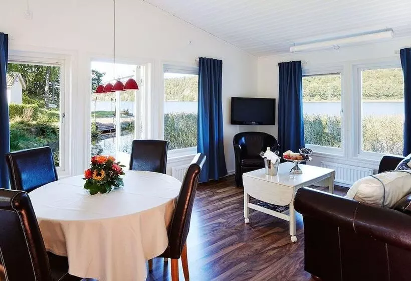 Hällsnäs Hotell & Restaurang