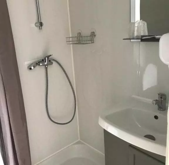 호텔 Hôtel Le Rohu