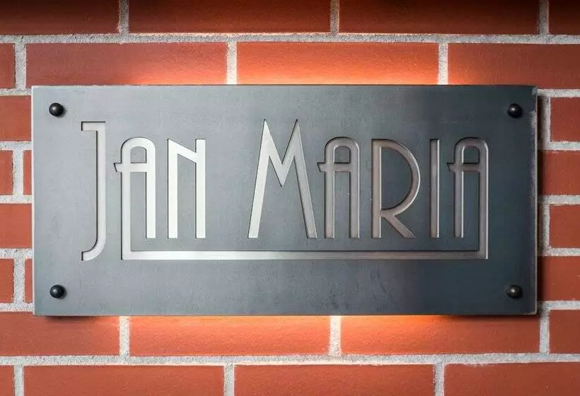 Jan Maria Hotel & Restaurant