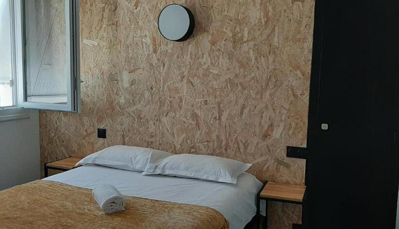 هتل La Belle Etoile