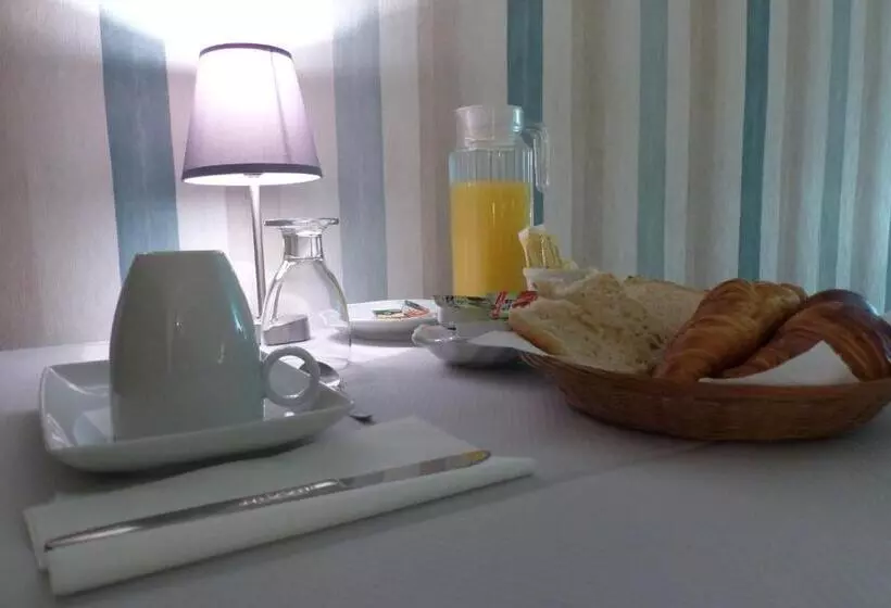 ホテル La Belle Etoile