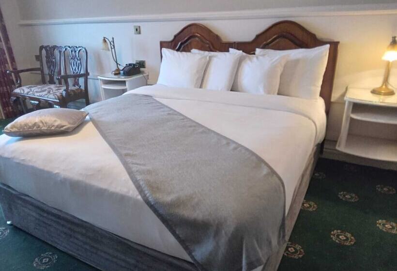 ホテル Lakeside Manor