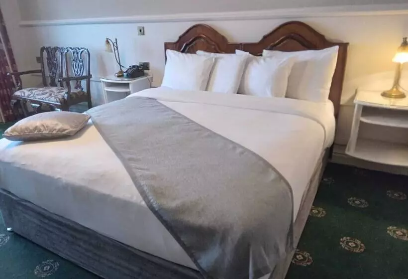 호텔 Lakeside Manor