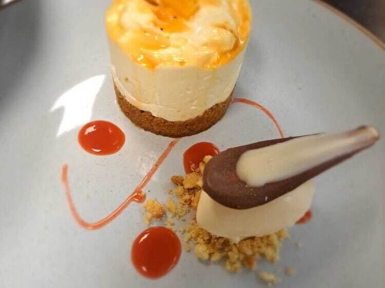 ホテル Lakeside Manor