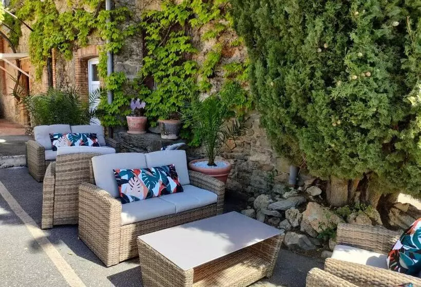 Отель L Art Des Mets By Côté Jardin