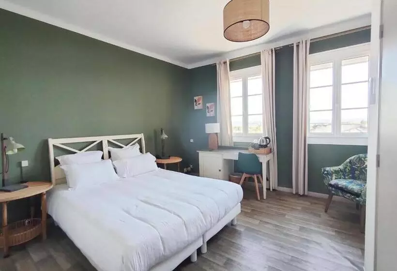 Отель L Art Des Mets By Côté Jardin