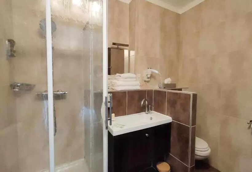 Отель L Art Des Mets By Côté Jardin