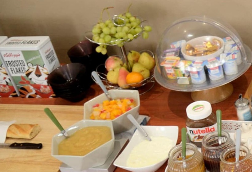 Отель Logis Des Sources