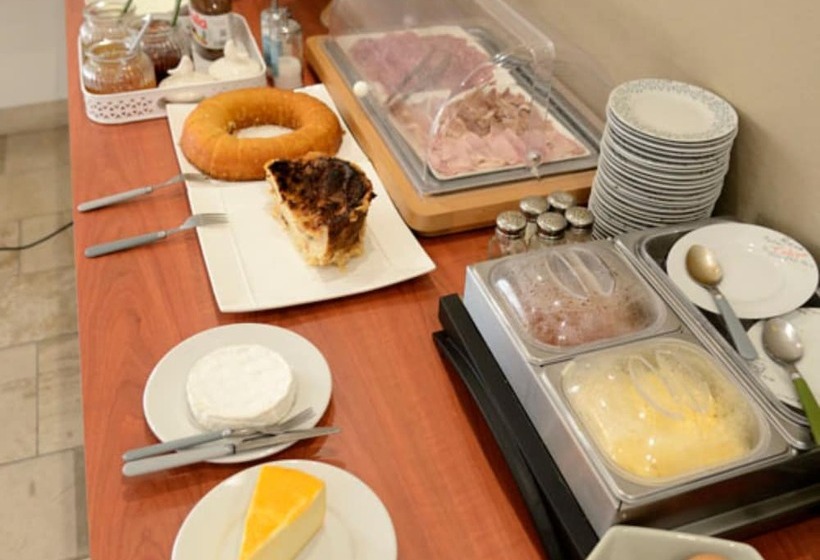 Отель Logis Des Sources