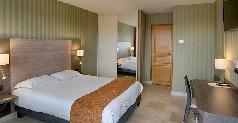 호텔 Logis Des Sources