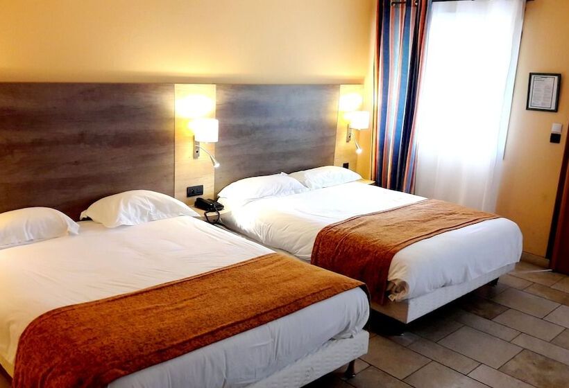 Отель Logis Des Sources