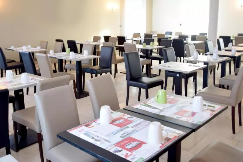 호텔 Logis Des Sources