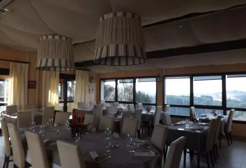 בית מלון כפרי Logis Le Saint Cyr