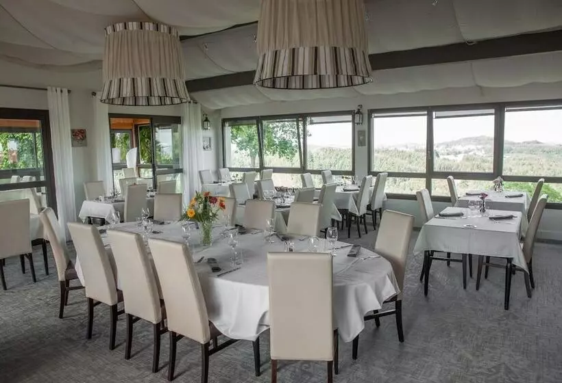 בית מלון כפרי Logis Le Saint Cyr