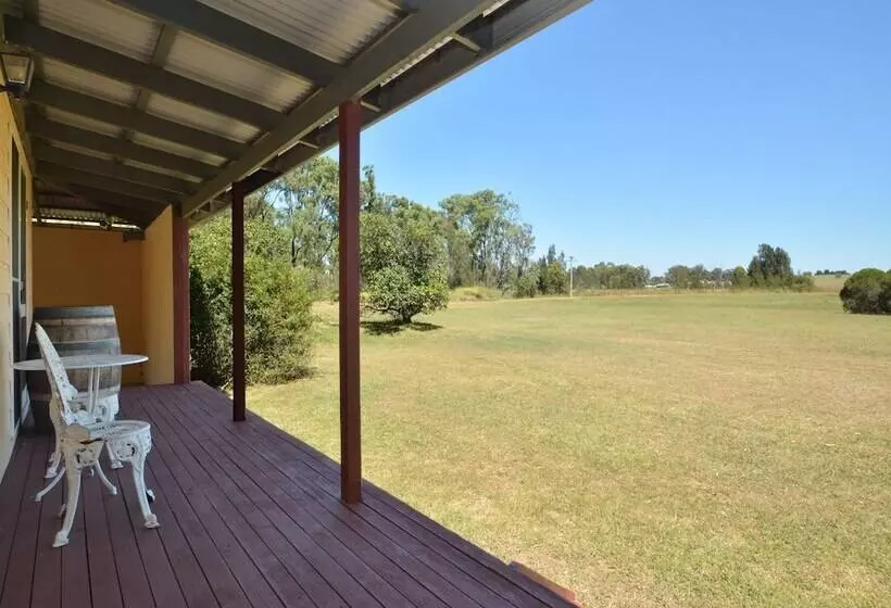 ホテル Madigan Wine Country Cottages