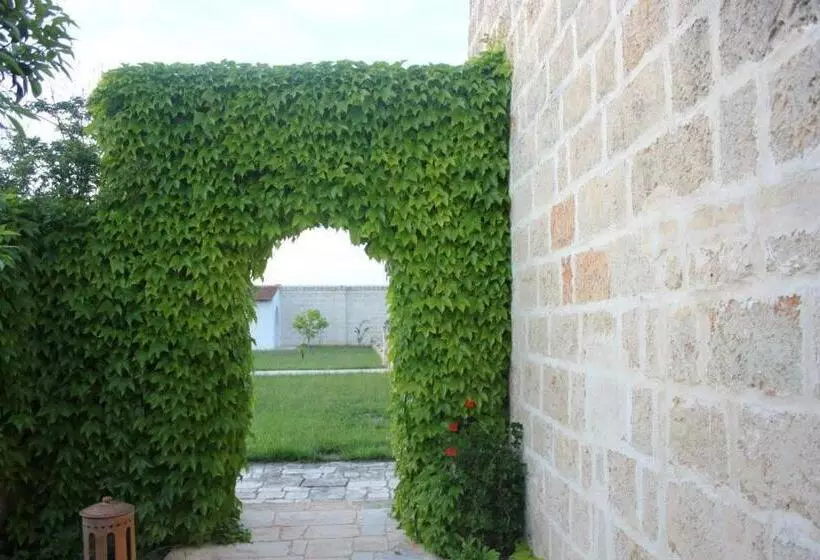 هتل Masseria Incantalupi