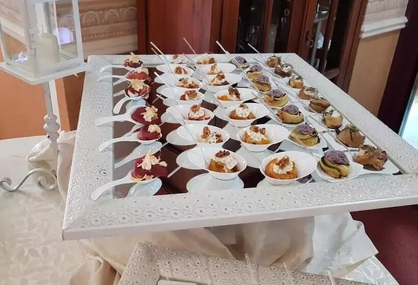 فندق Perla Del Gargano