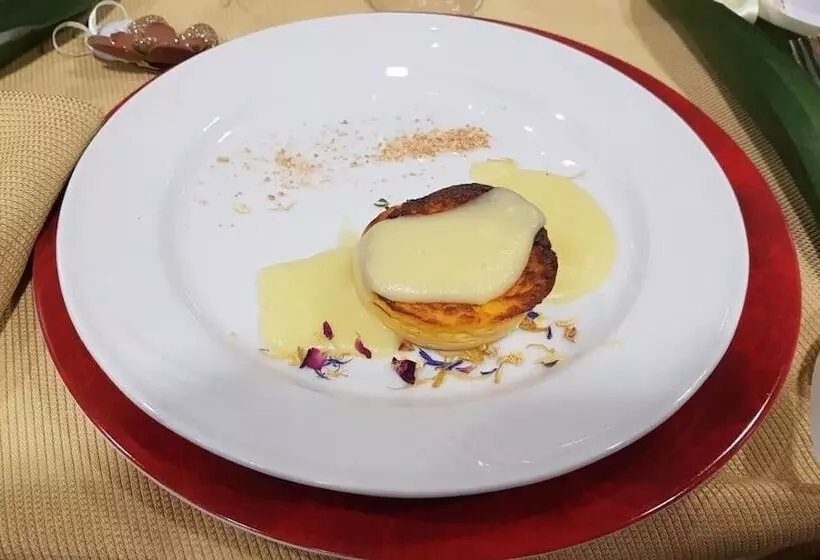 فندق Perla Del Gargano