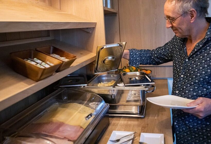 בית מלון כפרי Restaurant Lunia