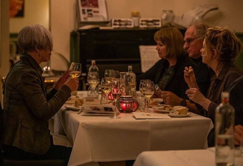 בית מלון כפרי Restaurant Lunia