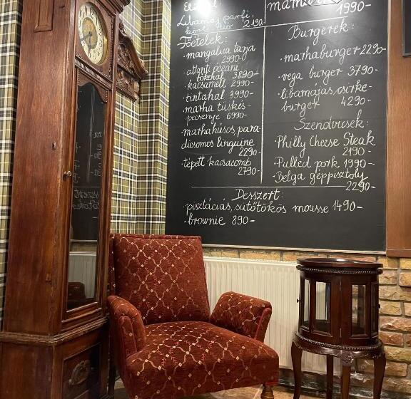 Révész Hotel, Restaurant And Rosa Spa