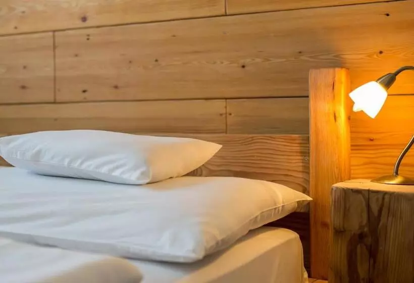 Révész Hotel, Restaurant And Rosa Spa