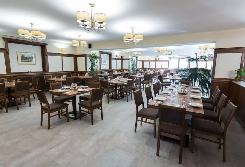 Révész Hotel, Restaurant And Rosa Spa