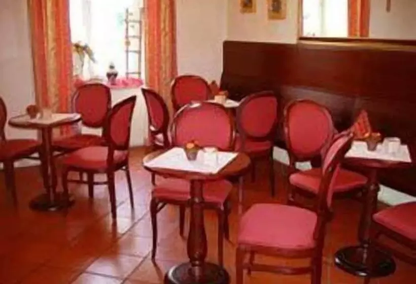 Отель Schwarzacher Hof In Niederbayern