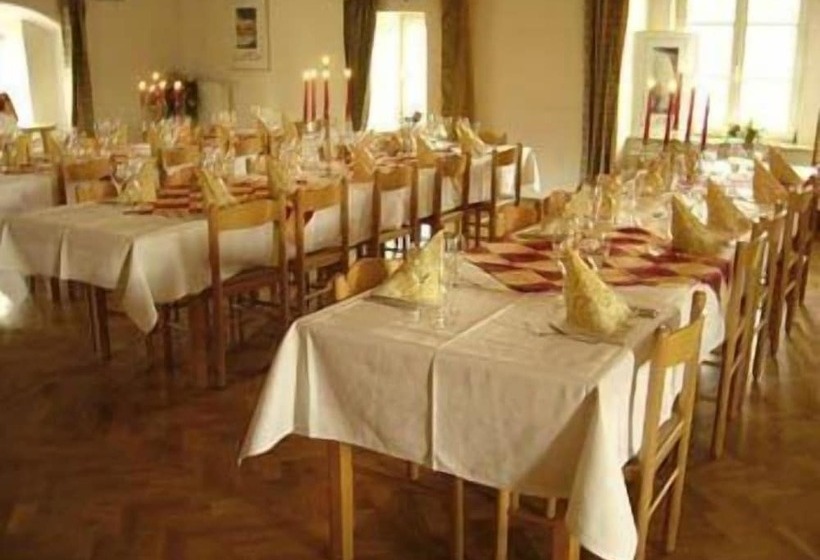 Hotel Schwarzacher Hof In Niederbayern