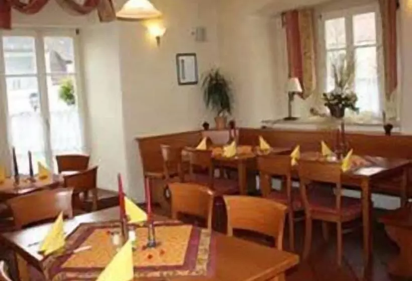 Отель Schwarzacher Hof In Niederbayern