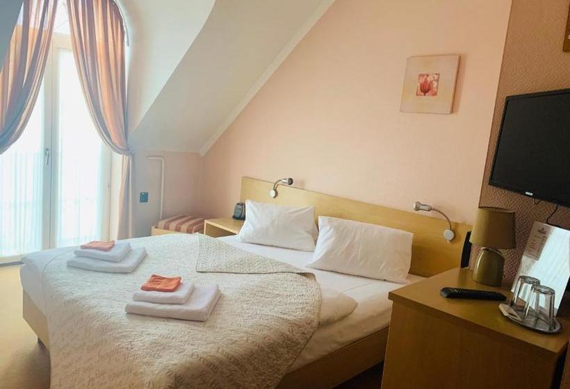 Stevea / Bývalý Hotel Steve