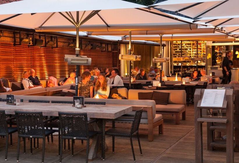 Отель Van Heeckeren