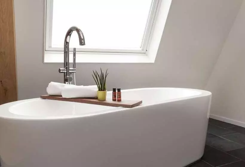 ホテル Van Heeckeren