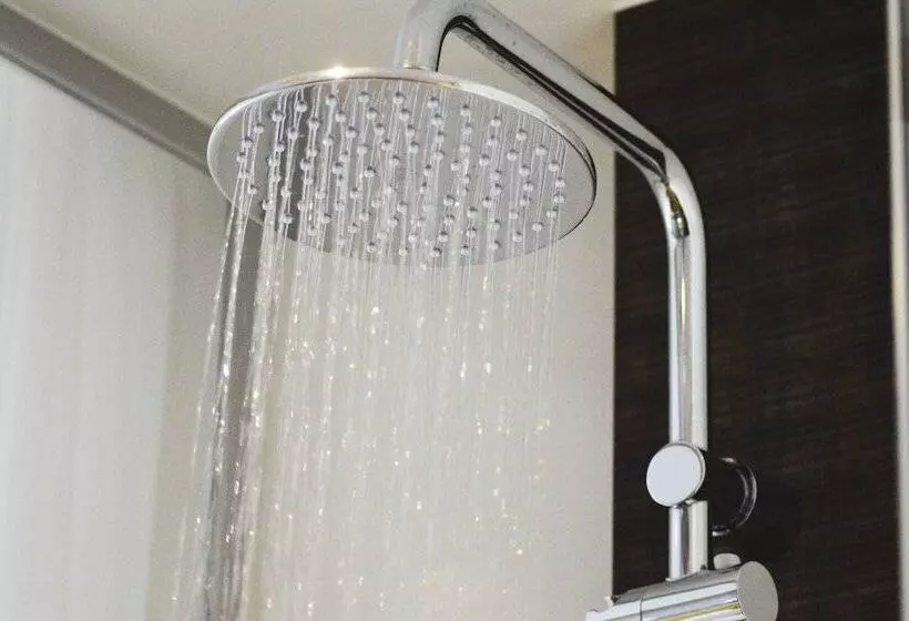 ホテル Van Heeckeren